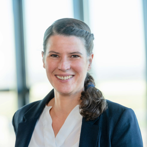 Assistant to the director Nele Grauenhorst Nele Grauenhorst