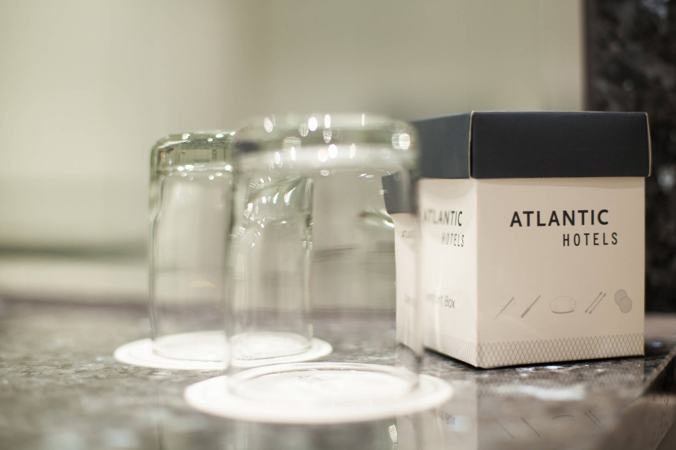 ATLANTIC Hotel Airport Bremen Suite Piccard