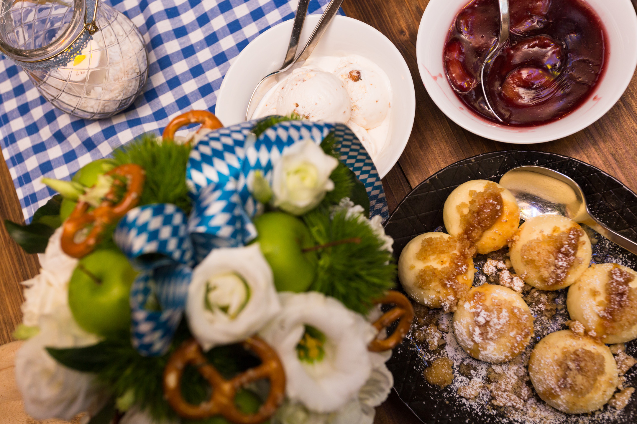 Dessert in der Almhütte