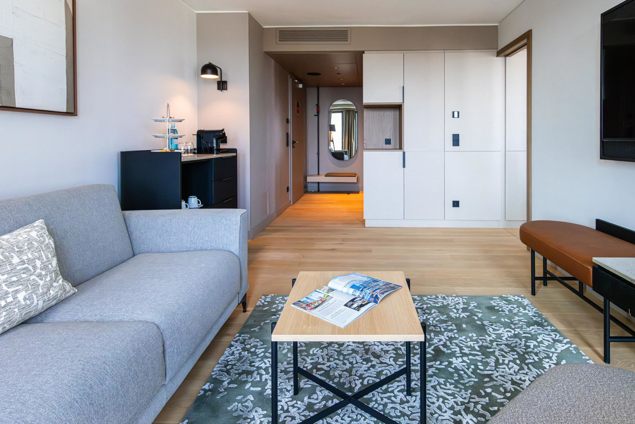 Die Sitzecke in der Suite.