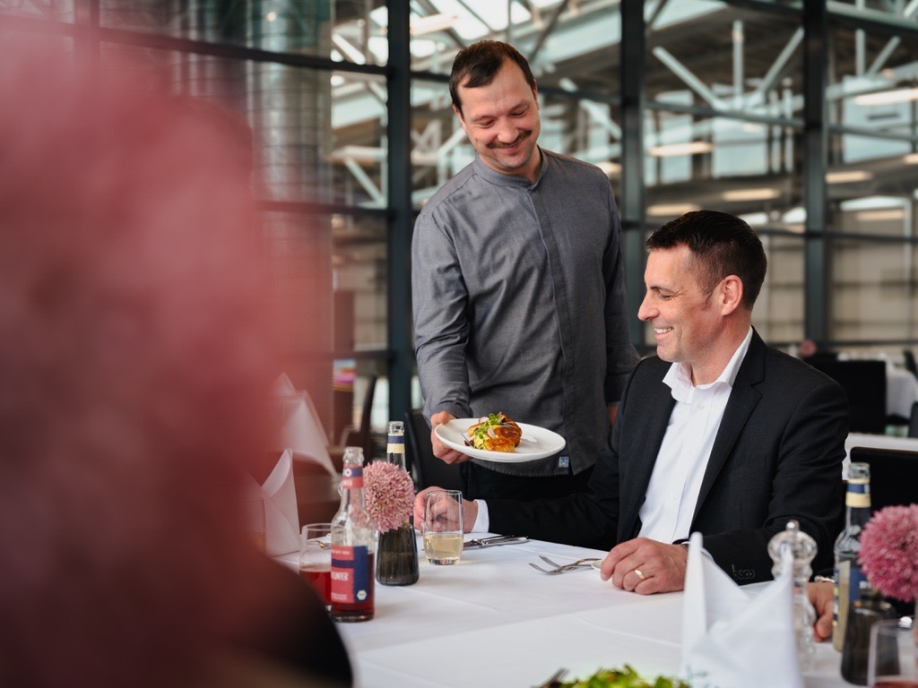 Gäste im Restaurant Gottlieb Bremen
