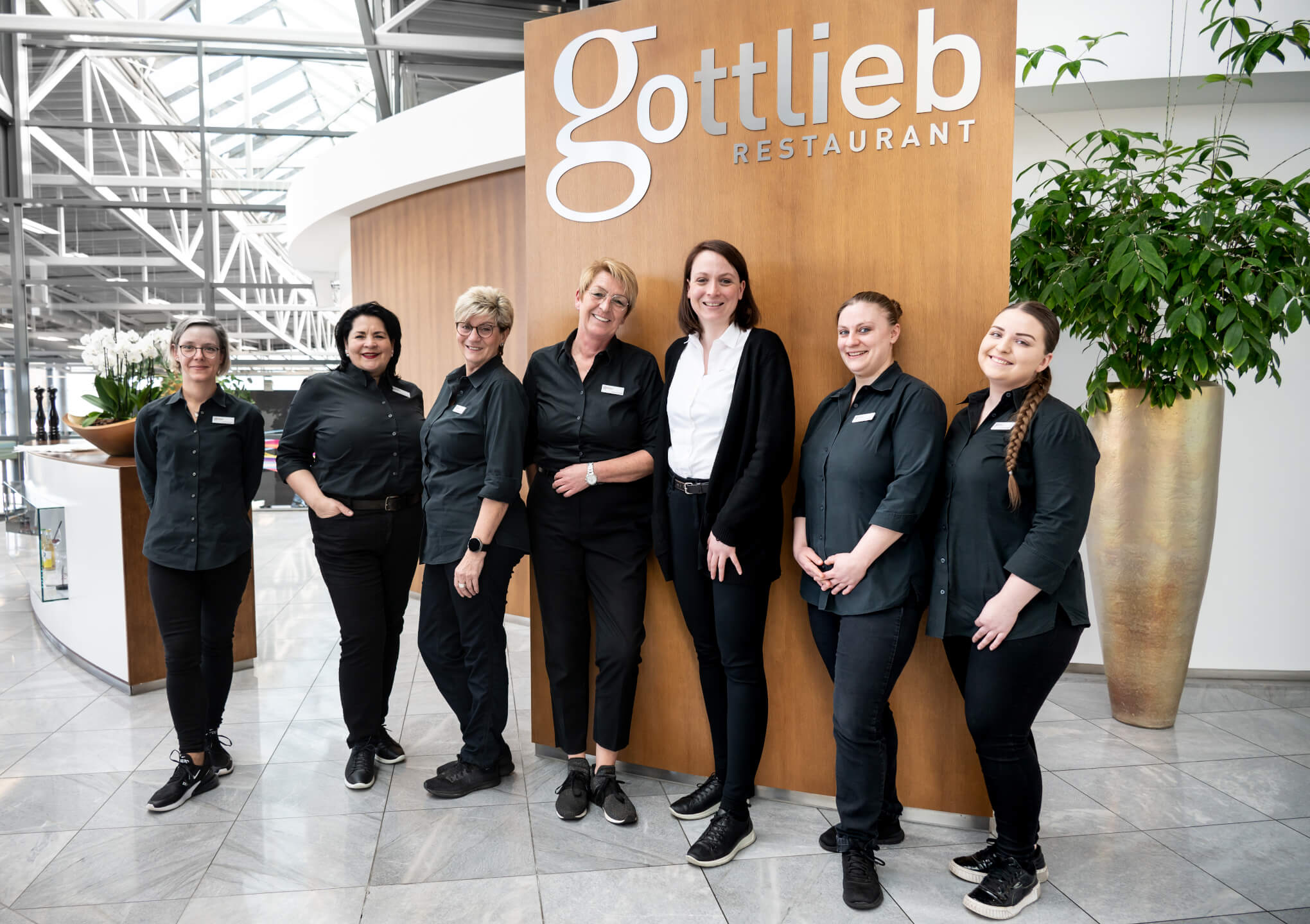 Das Team von Restaurant gottlieb im Mercedes-Benz Kundencenter