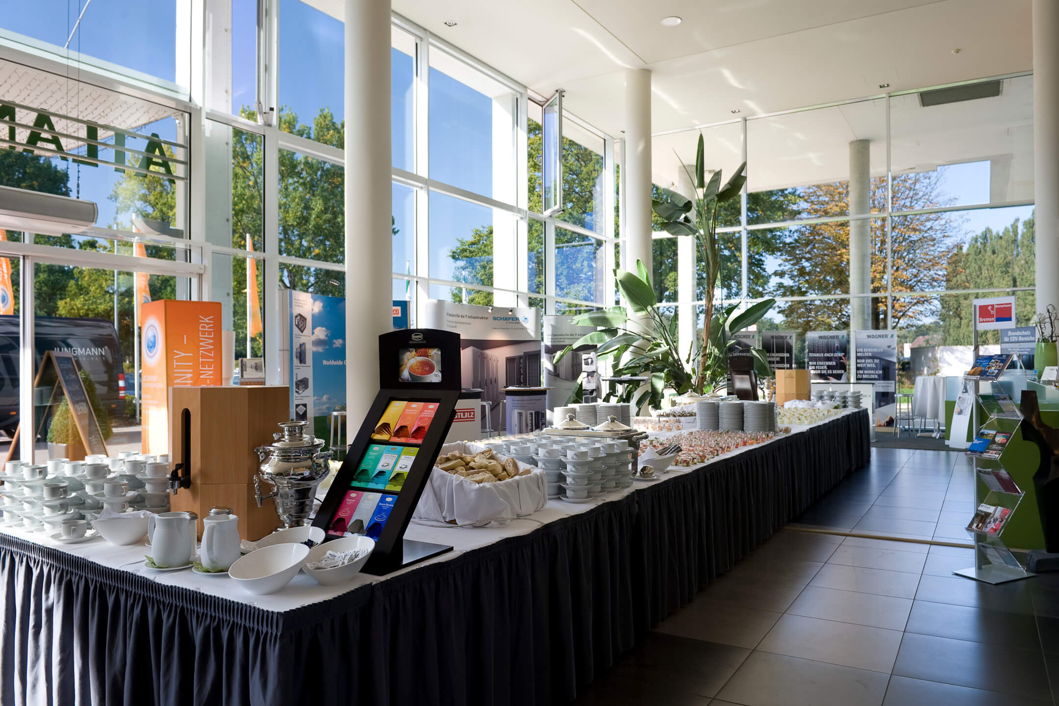Catering in der Lobby vom ATLANTIC Hotel Galopprennbahn