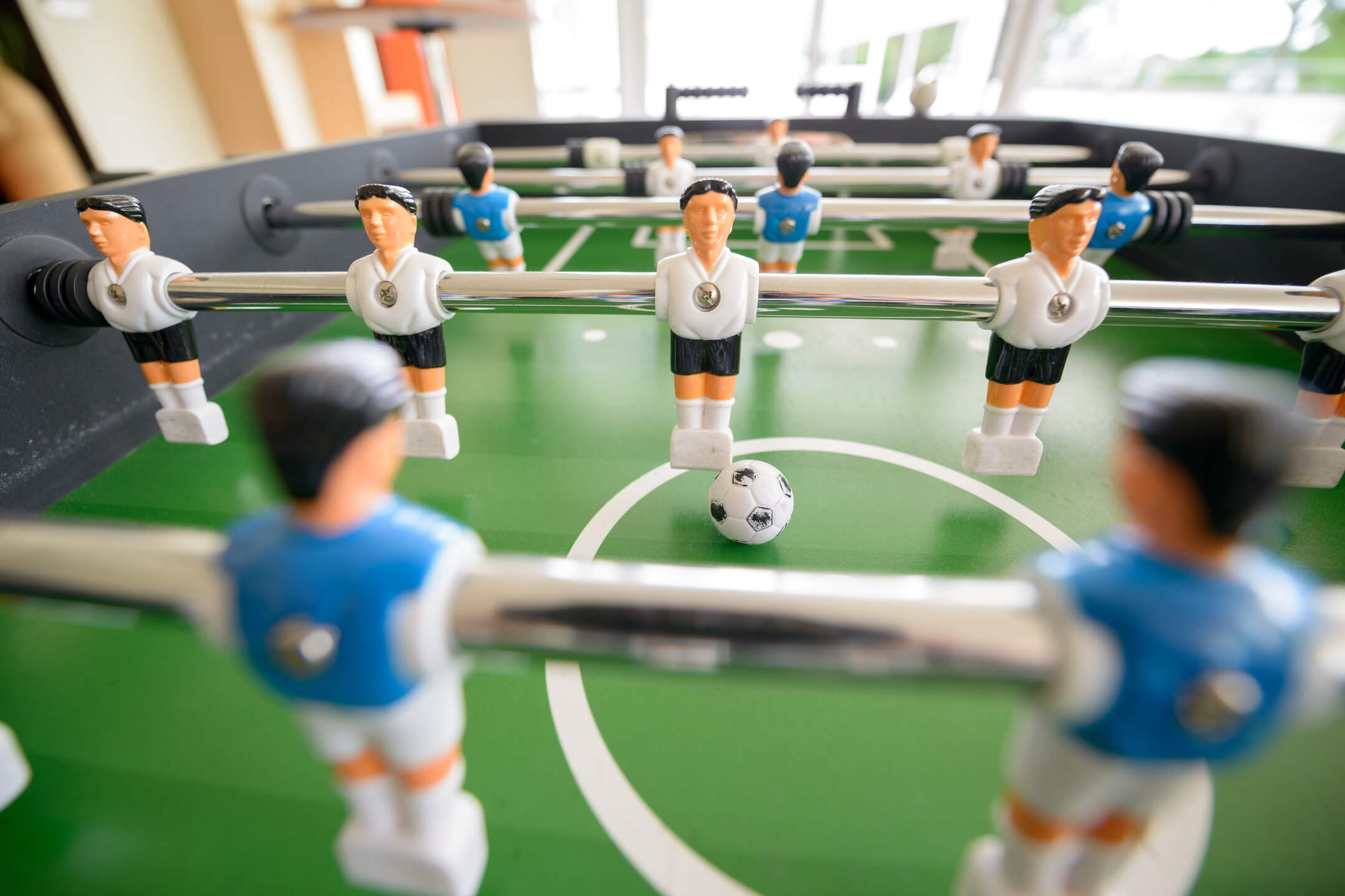 Table soccer im ATLANTIC Hotel Galopprennbahn