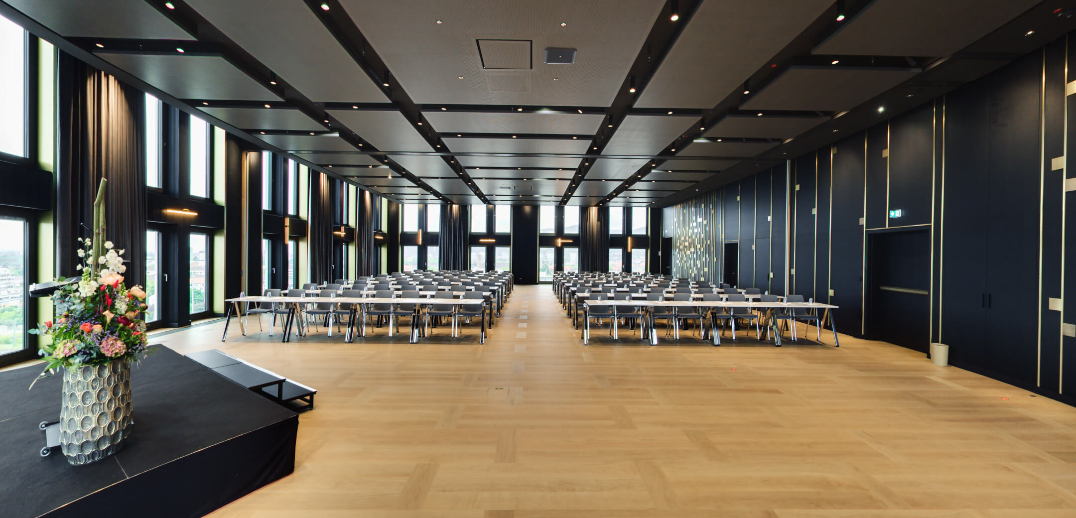 ATLANTIC Hotel Heidelberg Ballsaal parlamentarisch