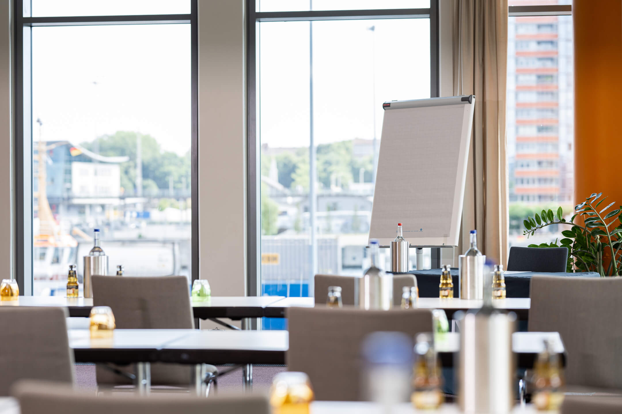 Flipchart in the conference room at the ATLANTIC Hotel Kiel