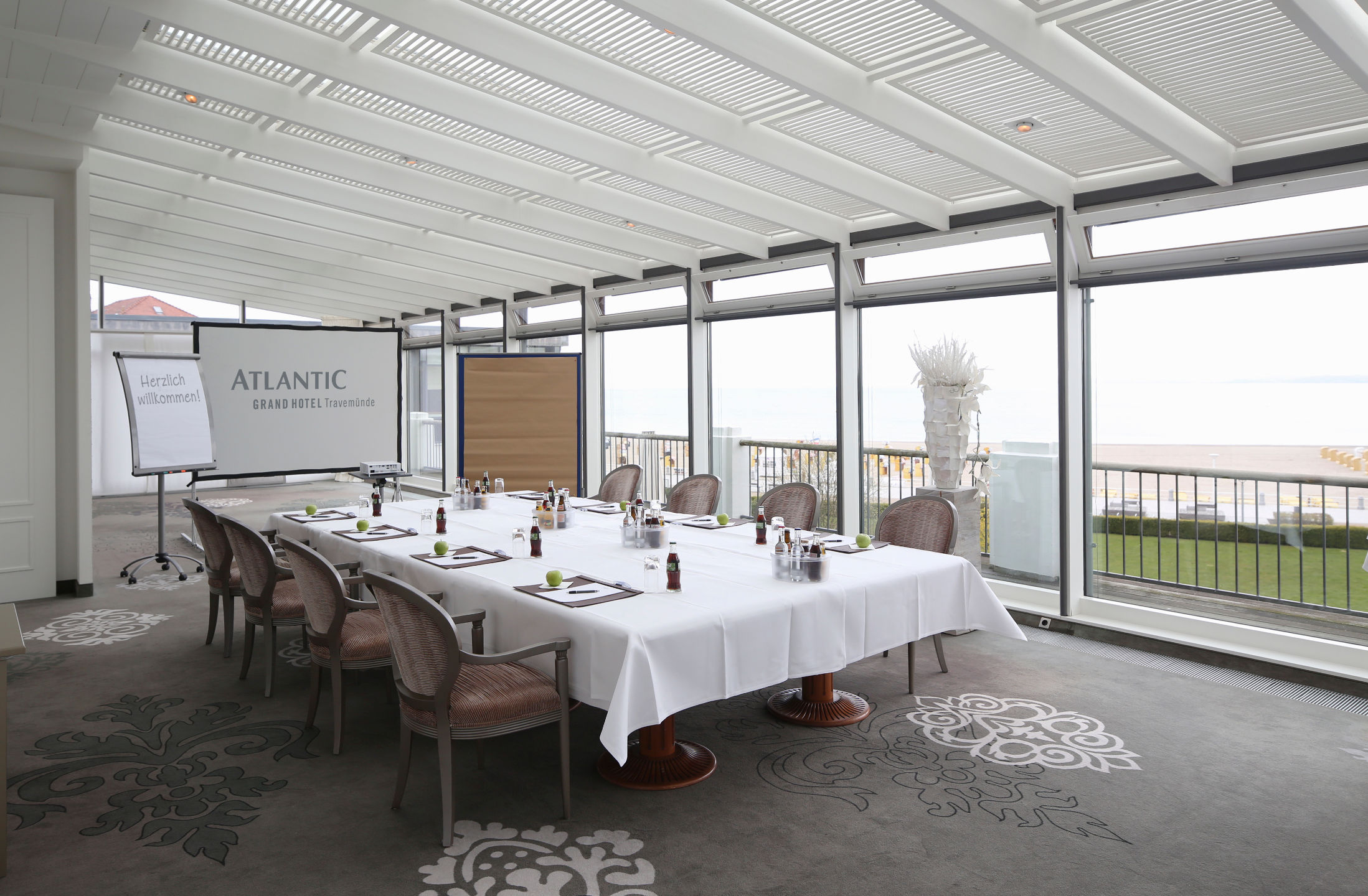 Event Room Baltic View in the ATLANTIC Grand Hotel Travemünde overviewing the Baltic Sea