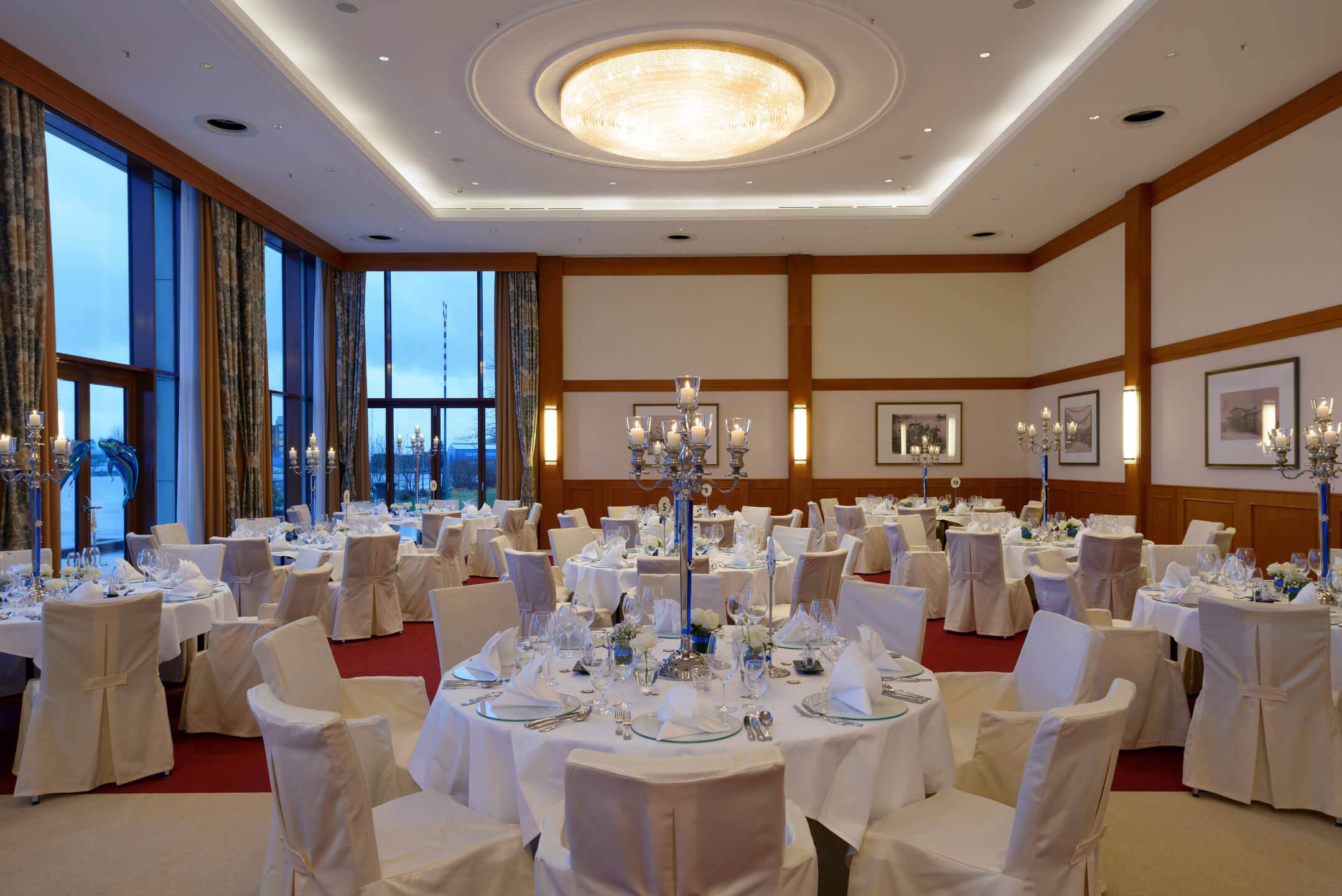 Celebration at the banquet hall │ ATLANTIC Hotel Wilhelmshaven