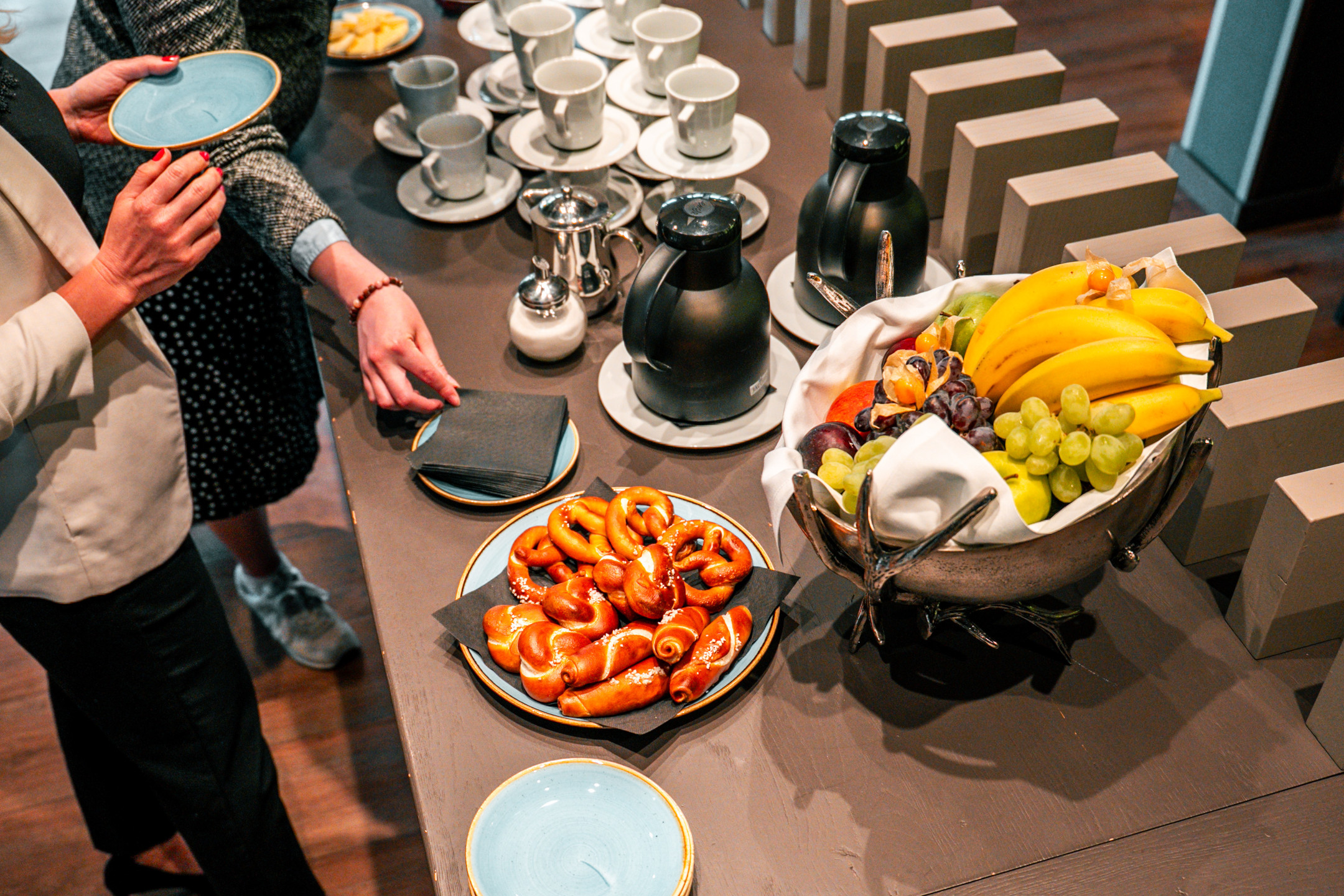 Pretzels and fruits at the buffet.