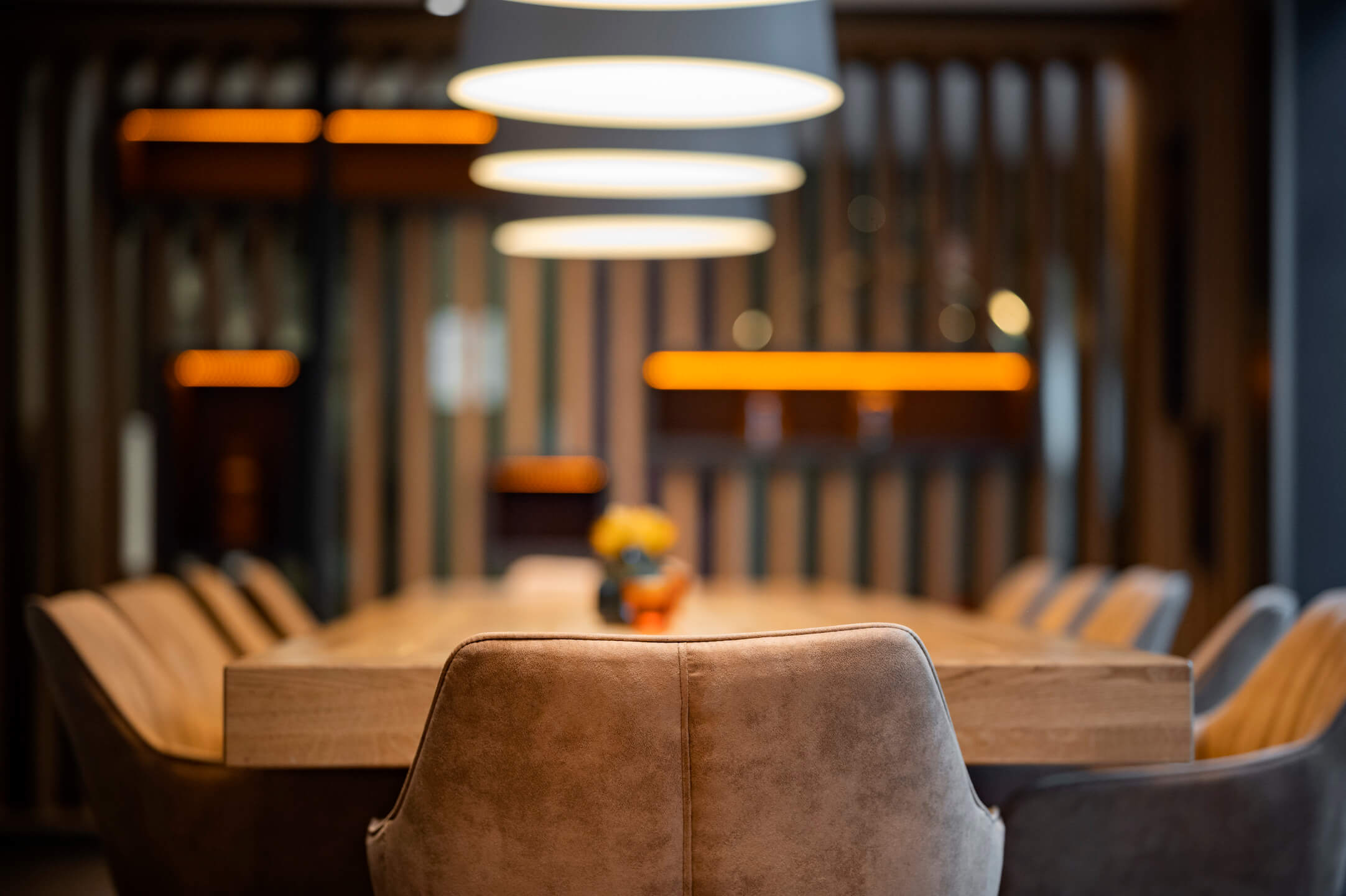 Seating in the restaurants at the ATLANTIC Hotel Landgut Horn Bremen