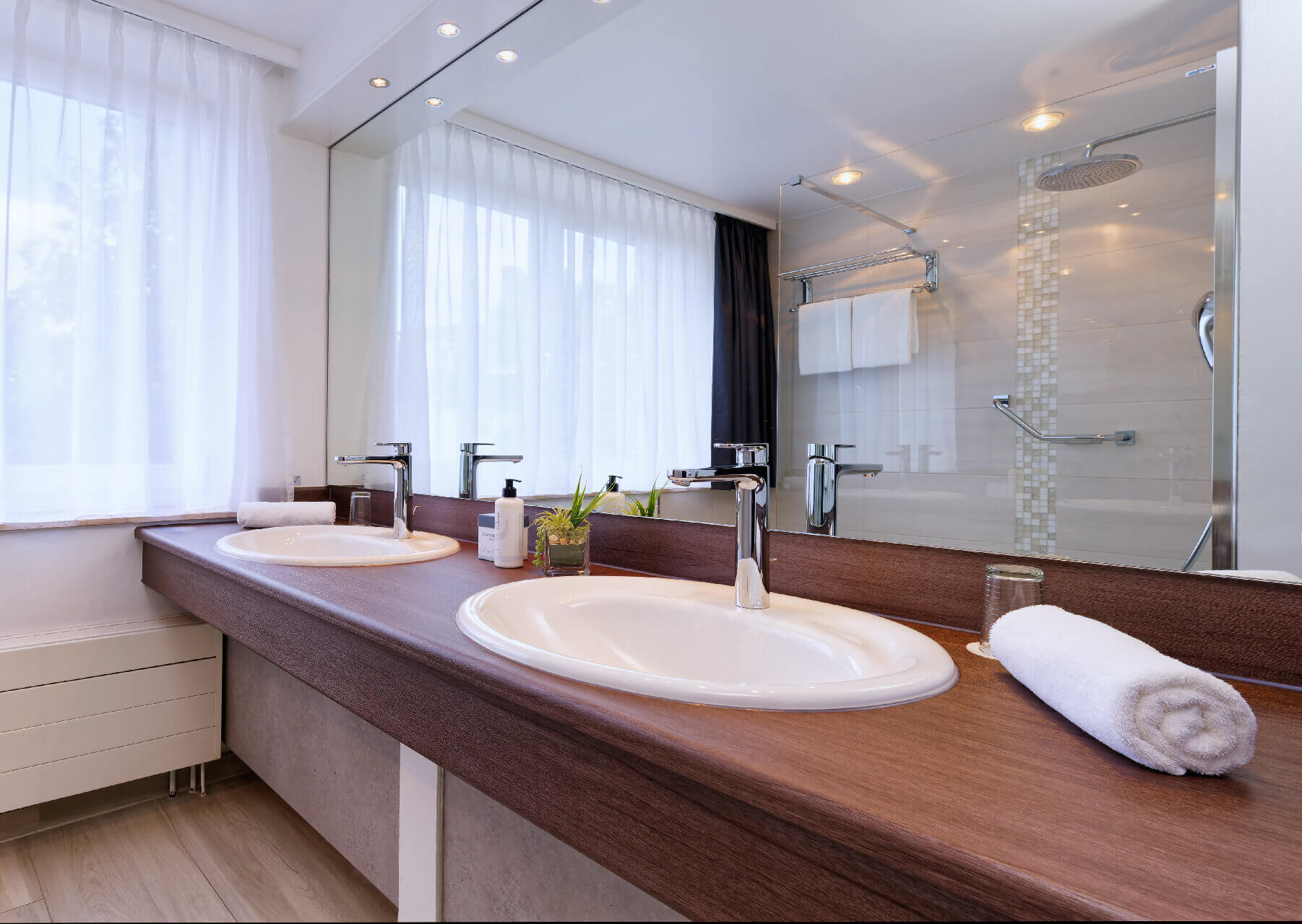 Bathroom in the suite at the ATLANTIC Hotel Landgut Horn