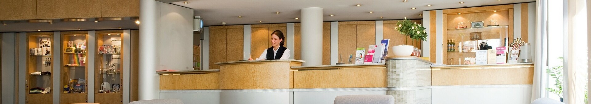 Foyer of the ATLANTIC Hotel Vegesack Bremen