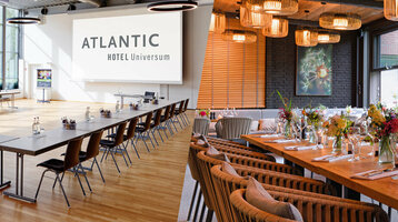 Ein Zuschnitt zwei verschiedener Fotos, auf der linken Hälfte sieht man den Veranstaltungsraum des ATLANTIC Hotels Universum, auf der rechten Seite den Wintergarten im ATLANTIC Hotel Landgut Horn.