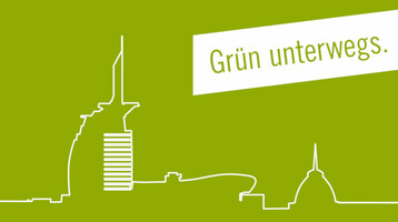 Green Facts | Grün unterwegs im ATLANTIC Hotel Sail City Bremerhaven Grüne Skyline von Bremerhaven mit dem ATLANTIC Hotel Sail City und dem Text "Grün unterwegs".