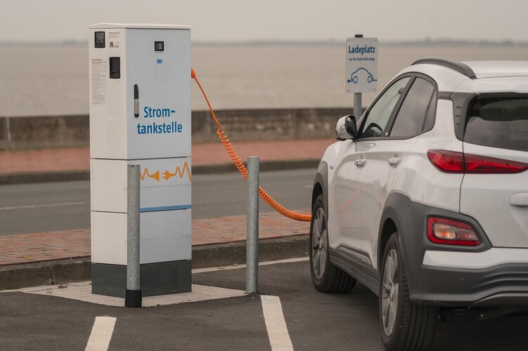 Bild einer Ladestation für E-Autos