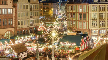 Weihnachtsmarkt am Frankfurter Römer