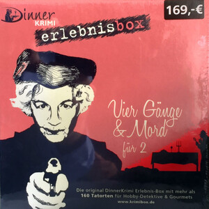 Dinner Krimi Erlebnisbox Erlebnisbox mit Dinnerkrimi: Vier Gänge und Mord für zwei Personen, Preis 169 Euro, auf rotem Hintergrund.