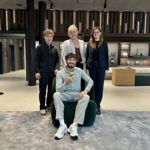 Des Green Sign Team vom ATLANTIC Hotel Münster. 4 Personen