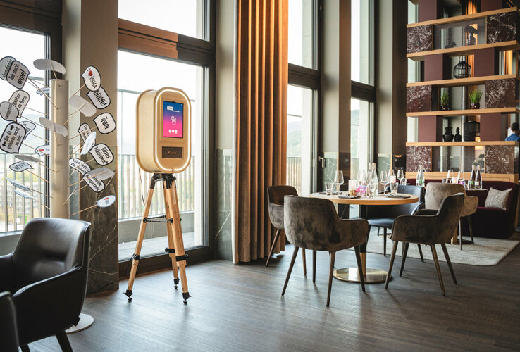 Fotobox des HSMAday2024 im im Restaurant des ATLANTIC Hotels Heidelberg
