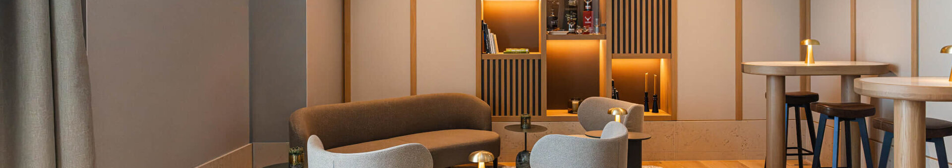 Smokers Lounge at the ATLANTIC Hotel Frankfurt Smokers Lounge at the ATLANTIC Hotel Frankfurt