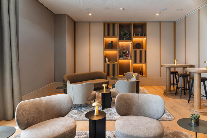 Die Smokers Lounge im ATLANTIC Hotel Frankfurt