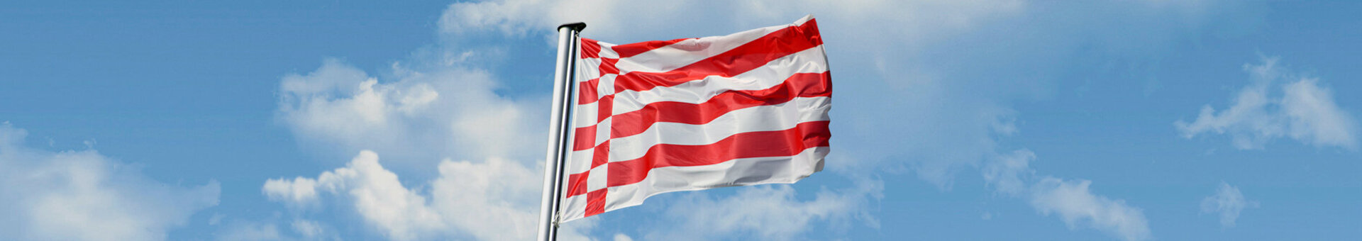 The white-and-red-striped Bremen ‘Speckflagge’.