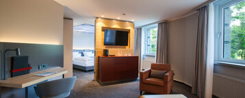 ATLANTIC Hotel Airport Bremen Suite Piccard