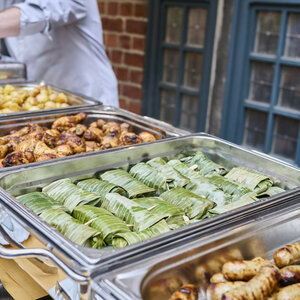 Warme Speisen als Buffet im ATLANTIC Grand Hotel Bremen