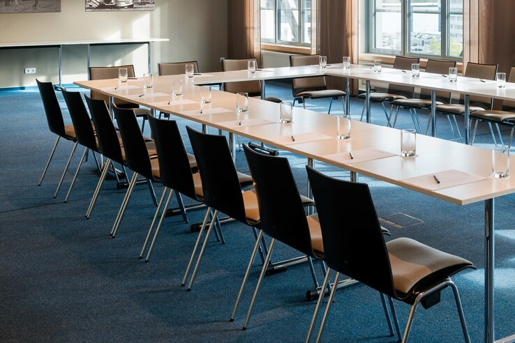 Tagungsraum "Armstrong" für SMART tagen & feiern im ATLANTIC Hotel Airport in Bremen