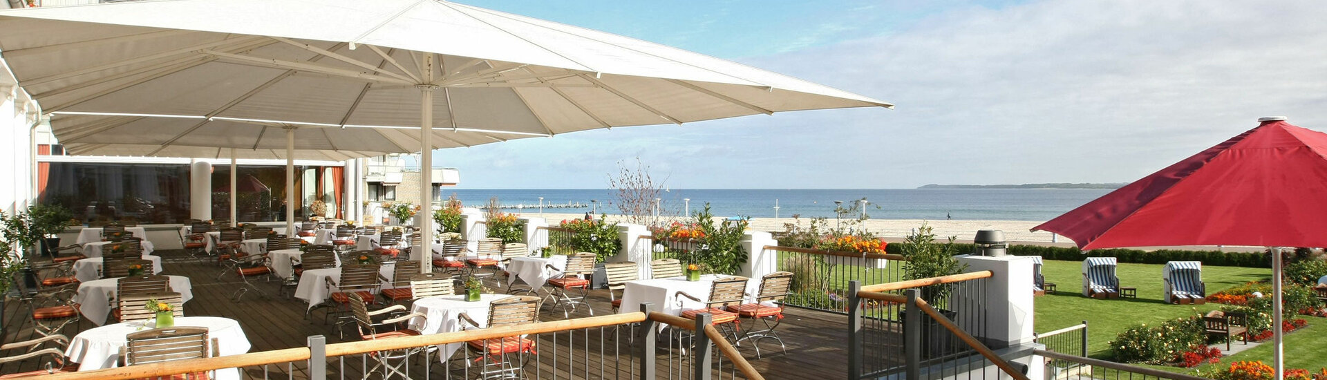 Restaurant Holstein's Seven C's Bar Davidoff Lounge