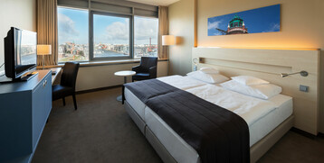 Superior Room in the ATLANTIC Hotel SAIL City in Bremerhaven 