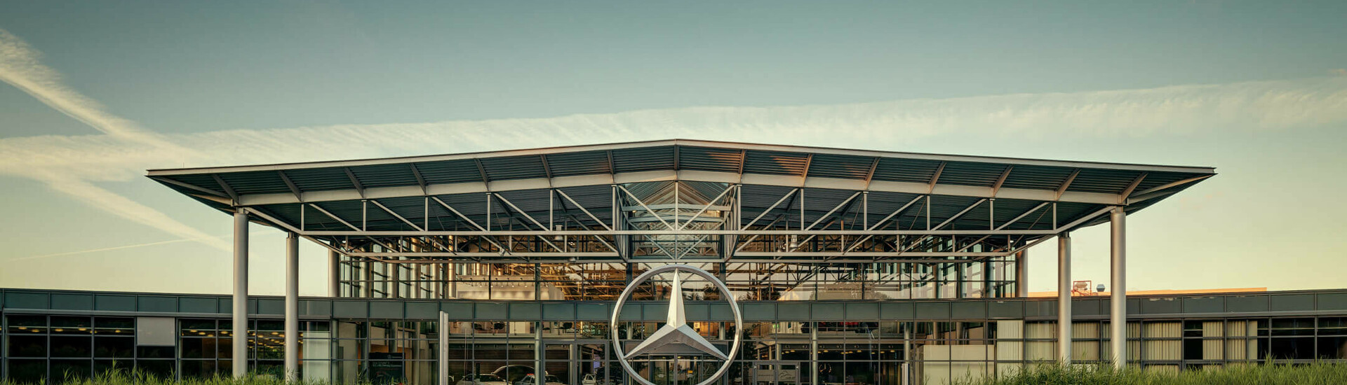 The Mercedes Benz Customer Center In Bremen The Mercedes Benz Customer Center In Bremen