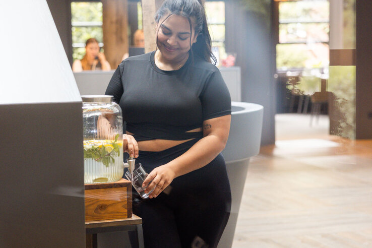 ATLANTIC Hotel Landgut Horn Joggingstation Wasserspender im Foyer