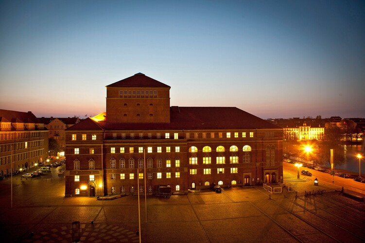 Kieler opera house at twilight