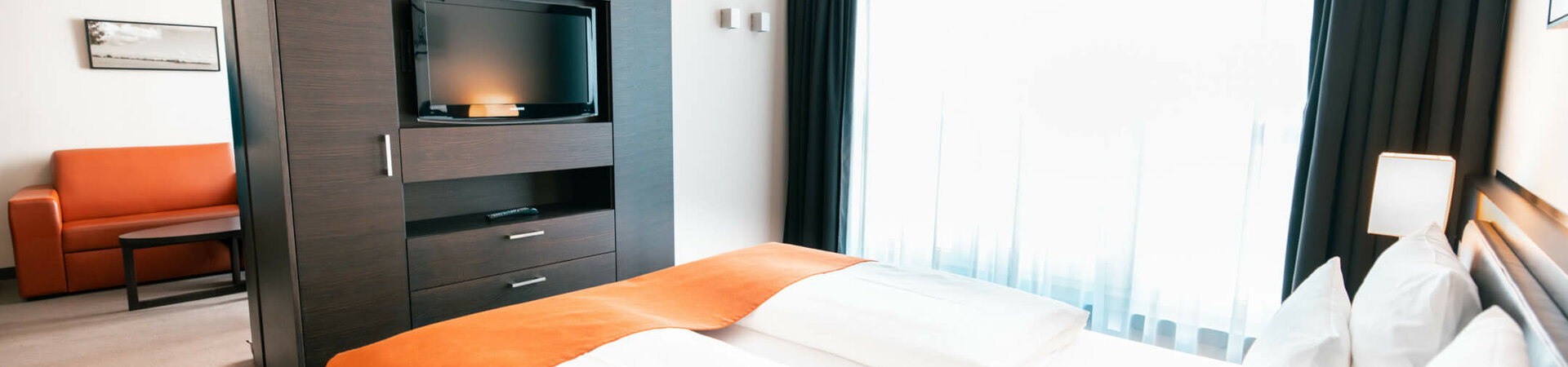 Sleeping area in the suite at the ATLANIC Hotel Lübeck