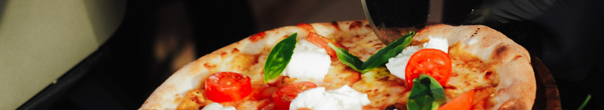 Sommerabende mit Pizza in der Deli Lounge im ATLANTIC Hotel Heidelberg