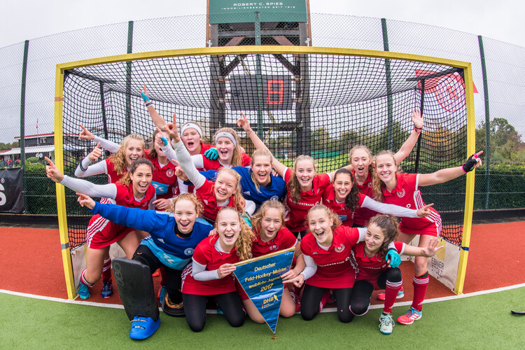 The women's team of the BHC