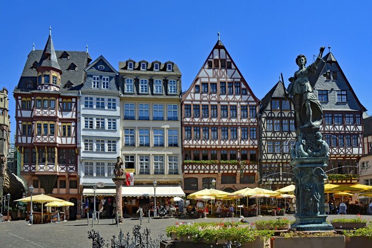 Römerberg in der Frankfurter Altstadt | ATLANTIC Hotel Frankfurt