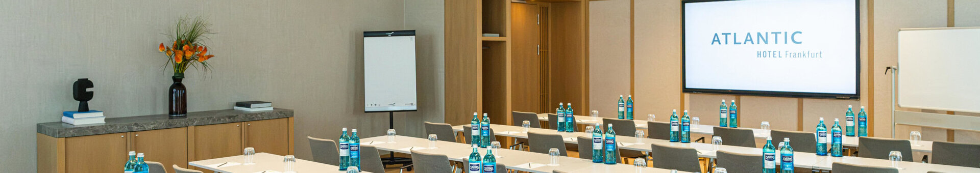 Tagen in modernen Räumen im ATLANTIC Hotel Frankfurt Tagen in modernen Räumen im ATLANTIC Hotel Frankfurt